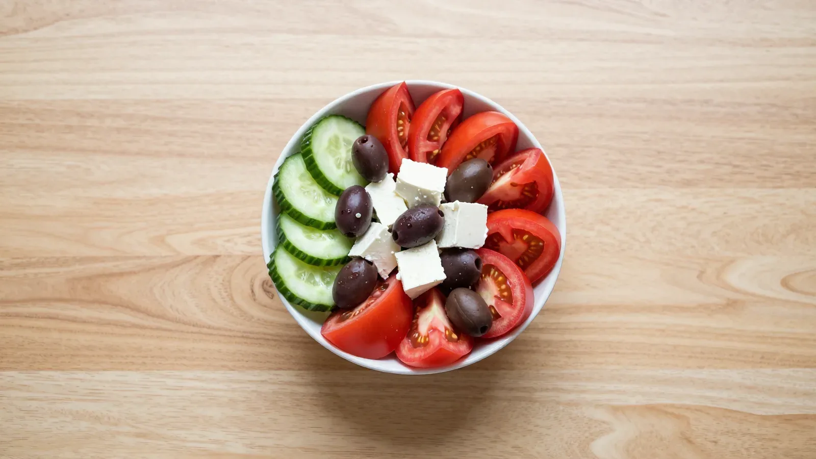 Salada Grega de Pepino